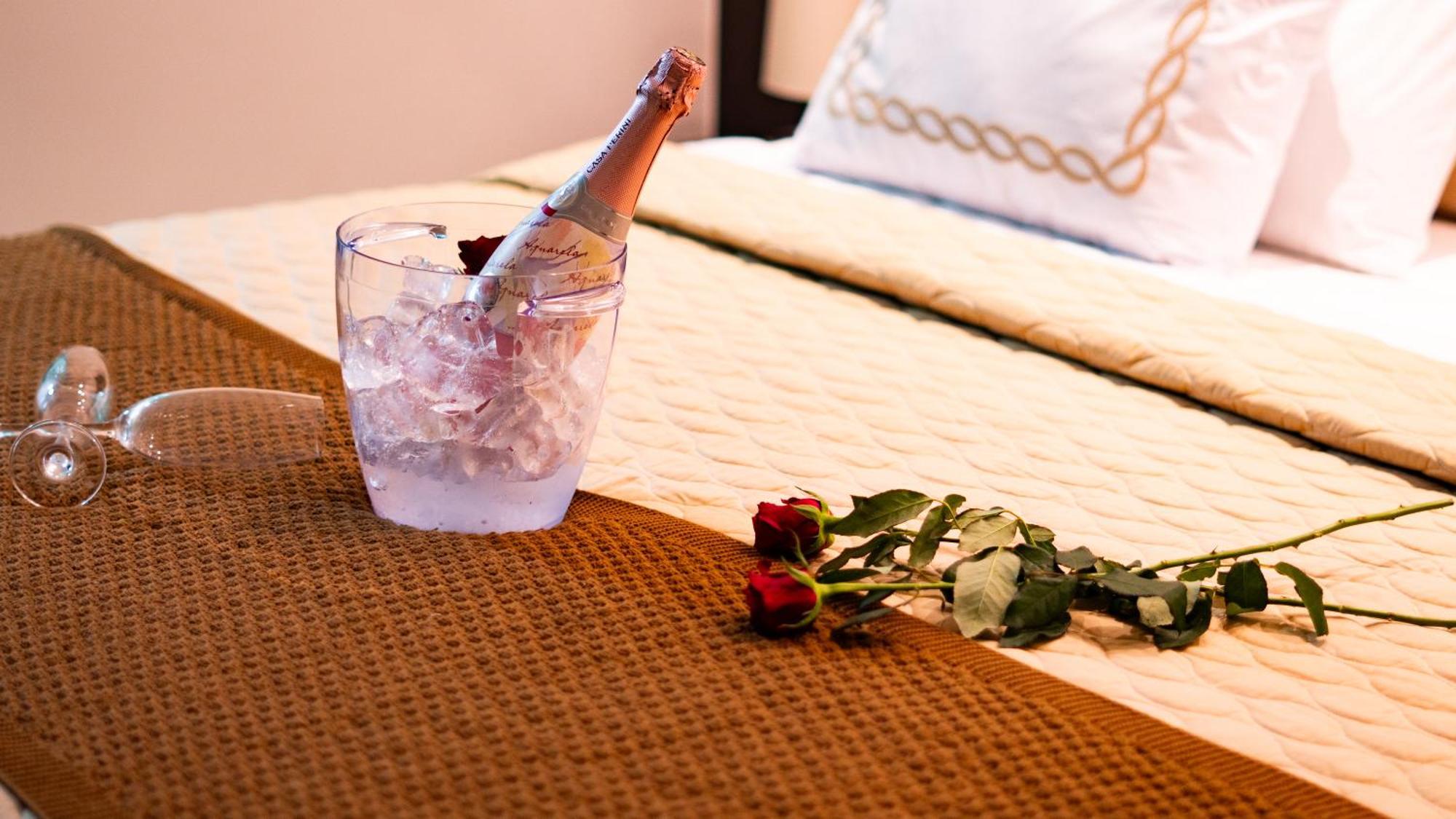 Hotel Buena Vista Гояния Екстериор снимка
